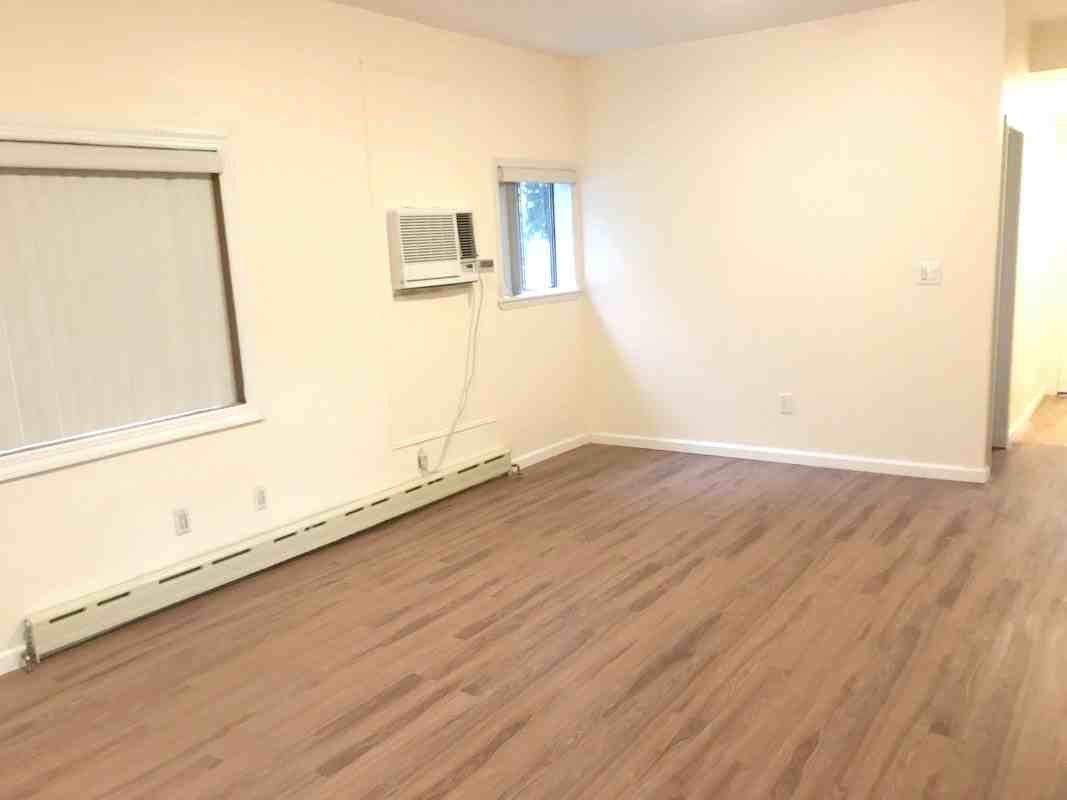 47-19 21st Avenue - Photo 3 of 9