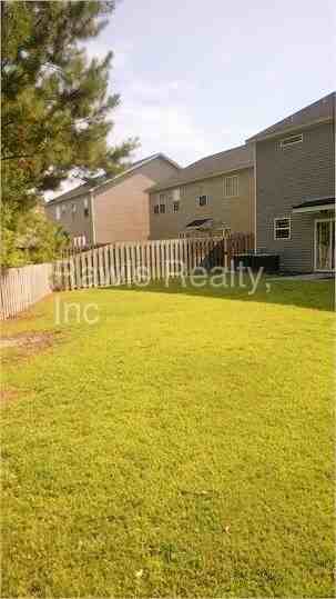 23 Verano Lake Dr - Photo 2 of 11
