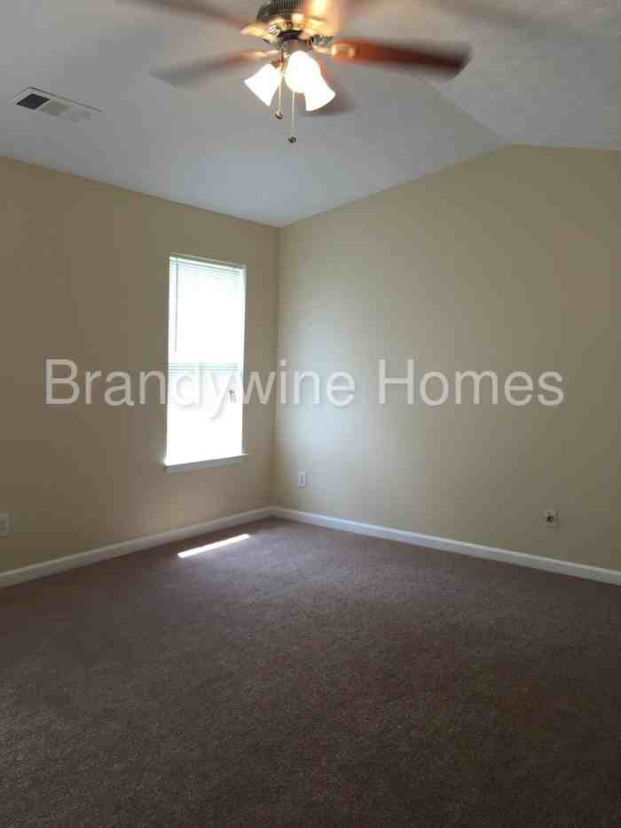 6000 Valley Green Rd - Photo 2 of 15