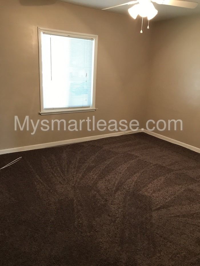 3445 N D St - Photo 2 of 13