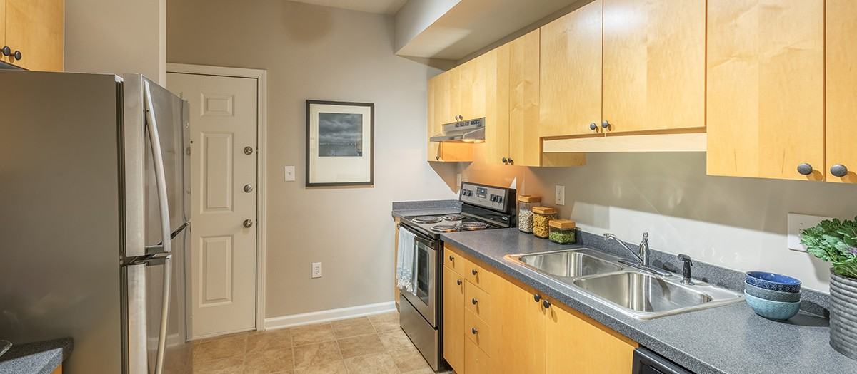 Post Riverside - Photo 3 of 7