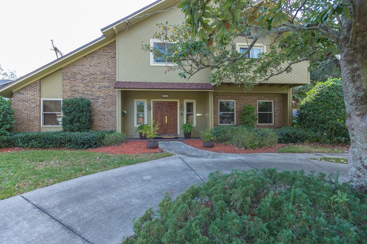 6966 Madrid Ave - Photo 2 of 34