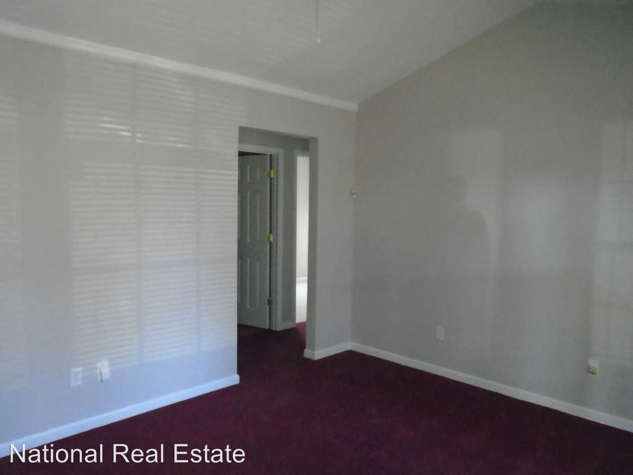 1526 Polk St - Photo 3 of 12