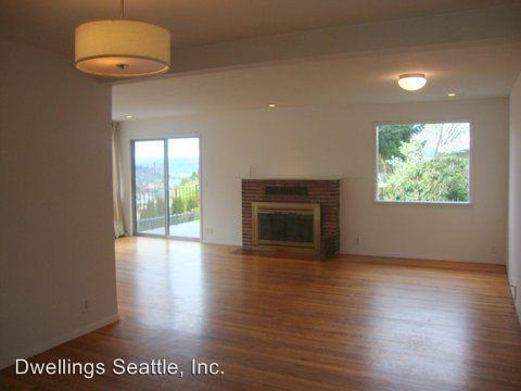 10230 59th Ave S - Photo 2 of 12