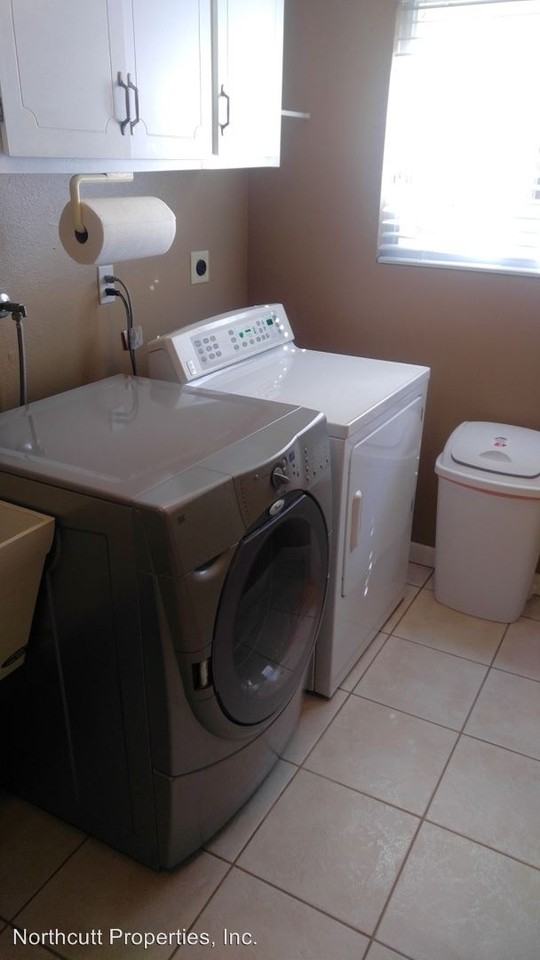 3695 Cameo Ln - Photo 2 of 23