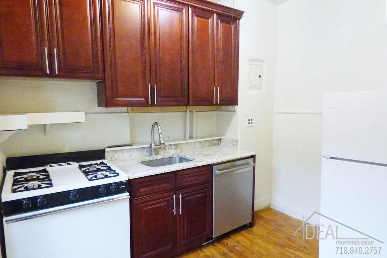 5th Ave & 14th St #B32