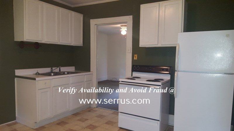 313 Carney St - Photo 3 of 11