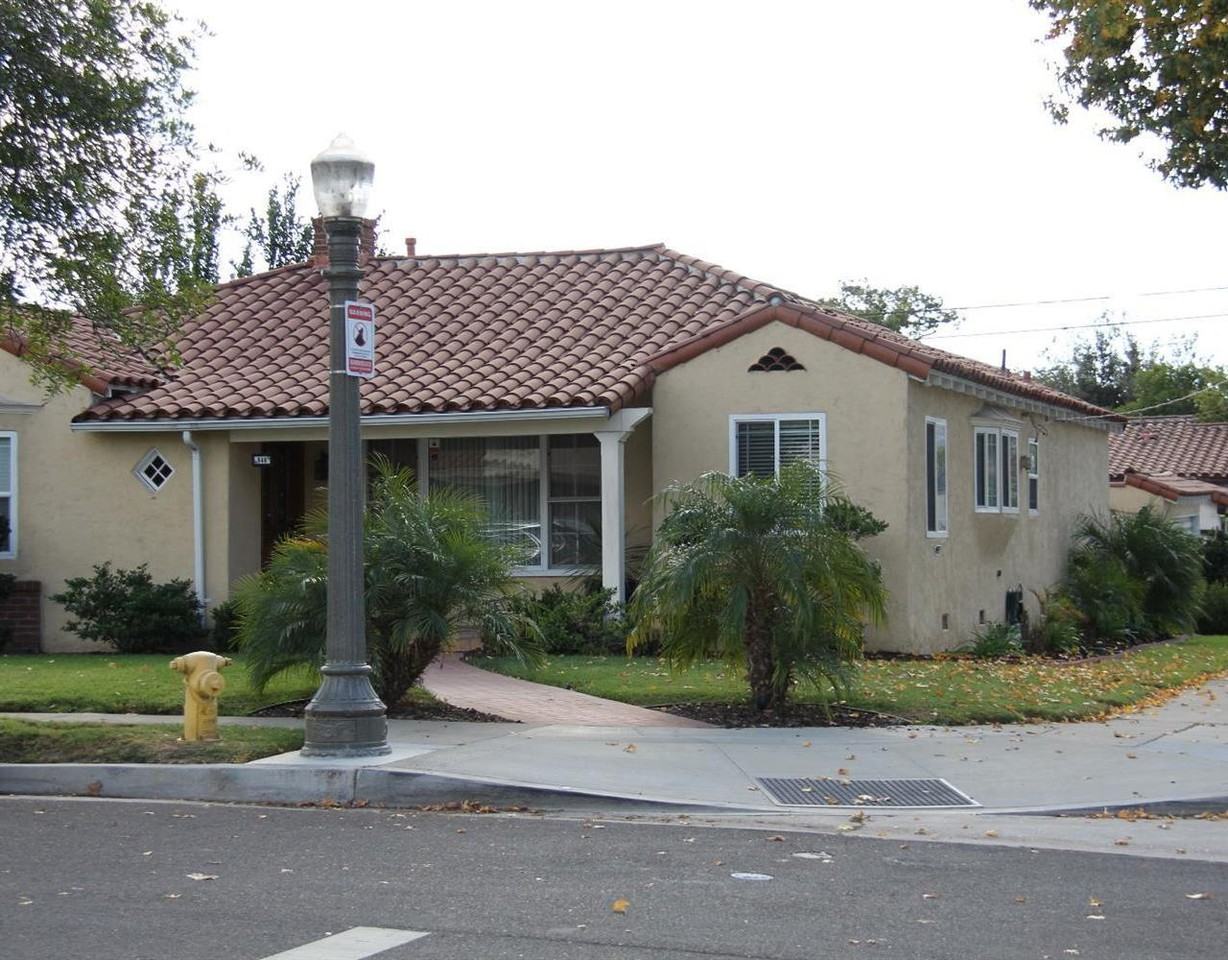 846 Arden Ave - Photo 2 of 21