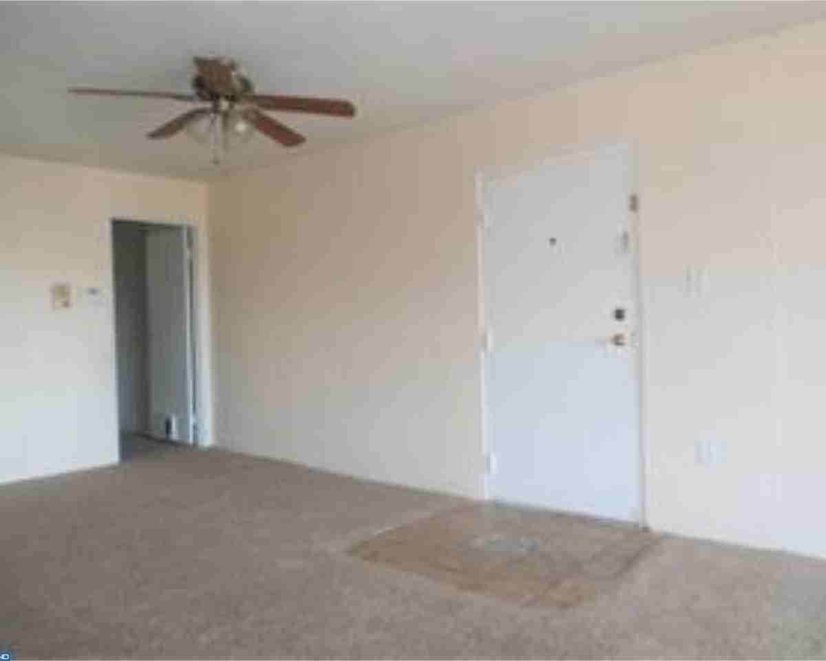 2311 Forest Ln - Photo 3 of 6
