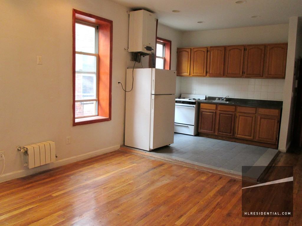 1340 Bergen Ave 5 - Photo 3 of 5