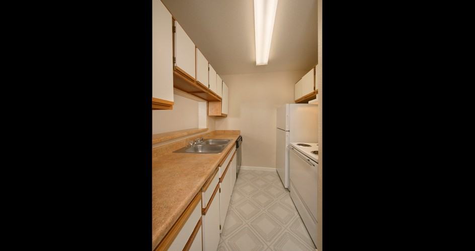 Kingswood Village - Photo 3 of 9