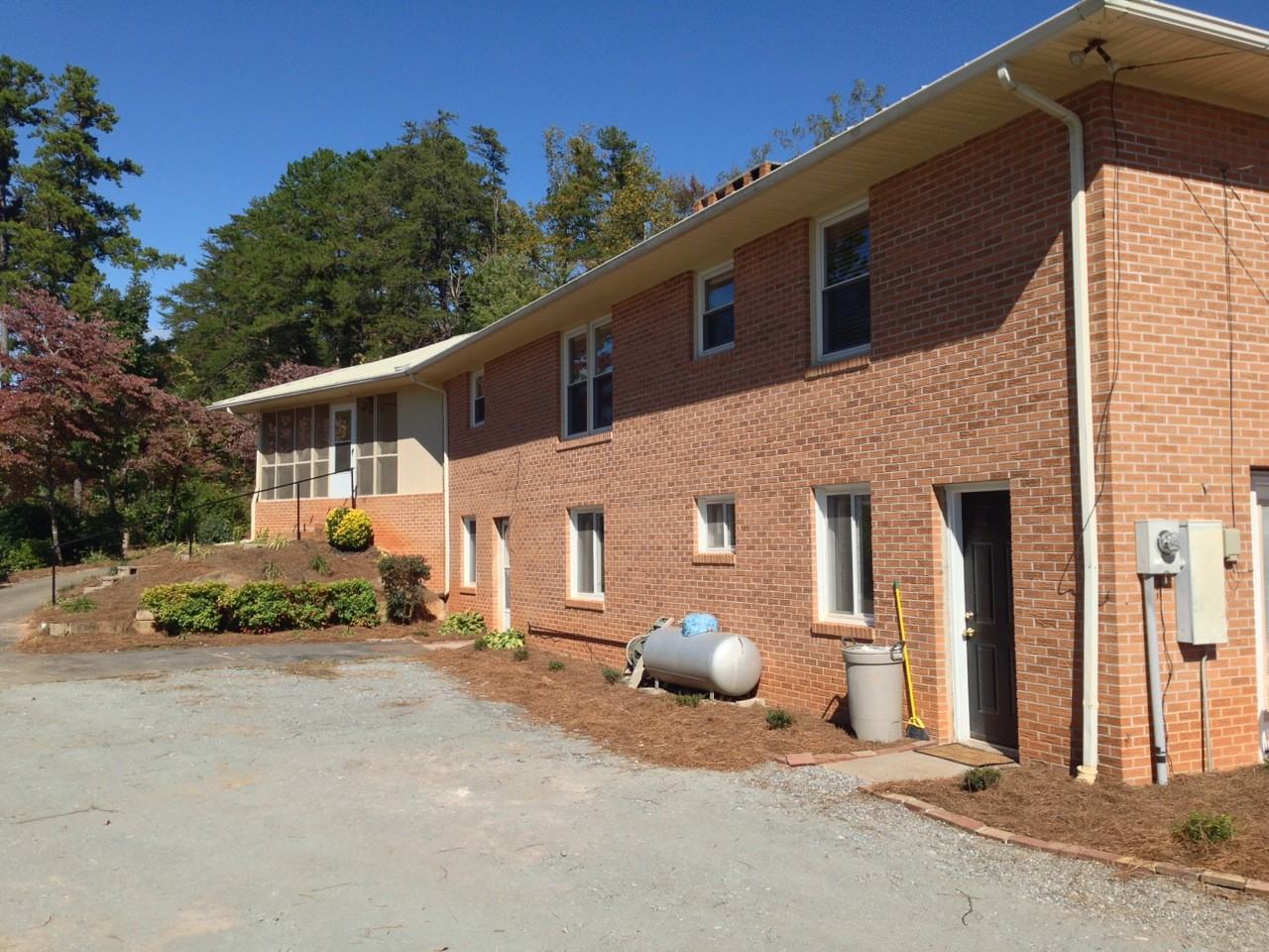 4215 NC-9 - Photo 2 of 22