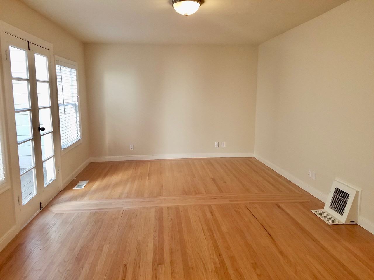 184 Pixley Street - Photo 3 of 13