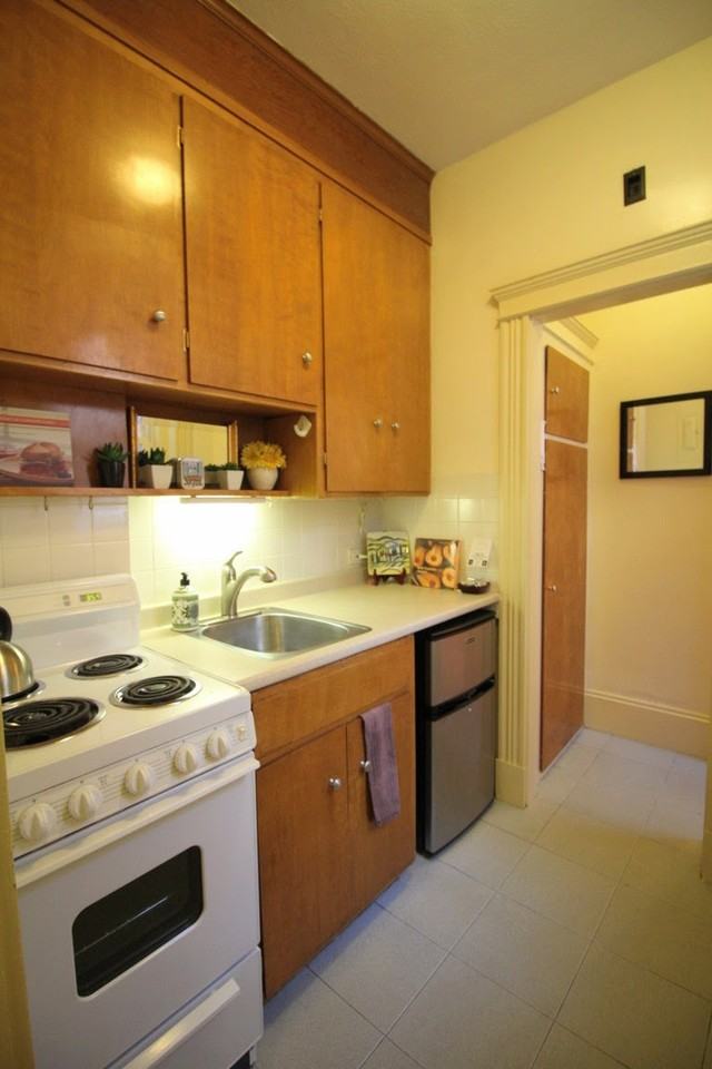 99 Marion Street #3 - Photo 7 of 12
