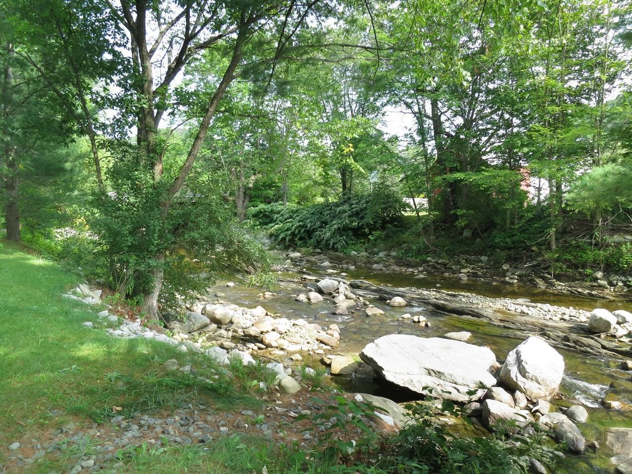 73 VT-100 - Photo 3 of 17