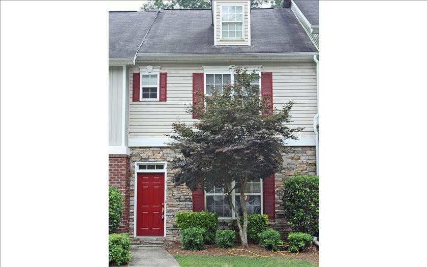 176 Ridgehaven Trail - Photo 2 of 16