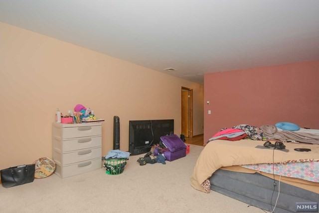 127 Newby Ave - Photo 2 of 14