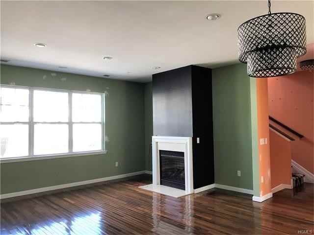 89 Wood Lake Dr - Photo 2 of 19