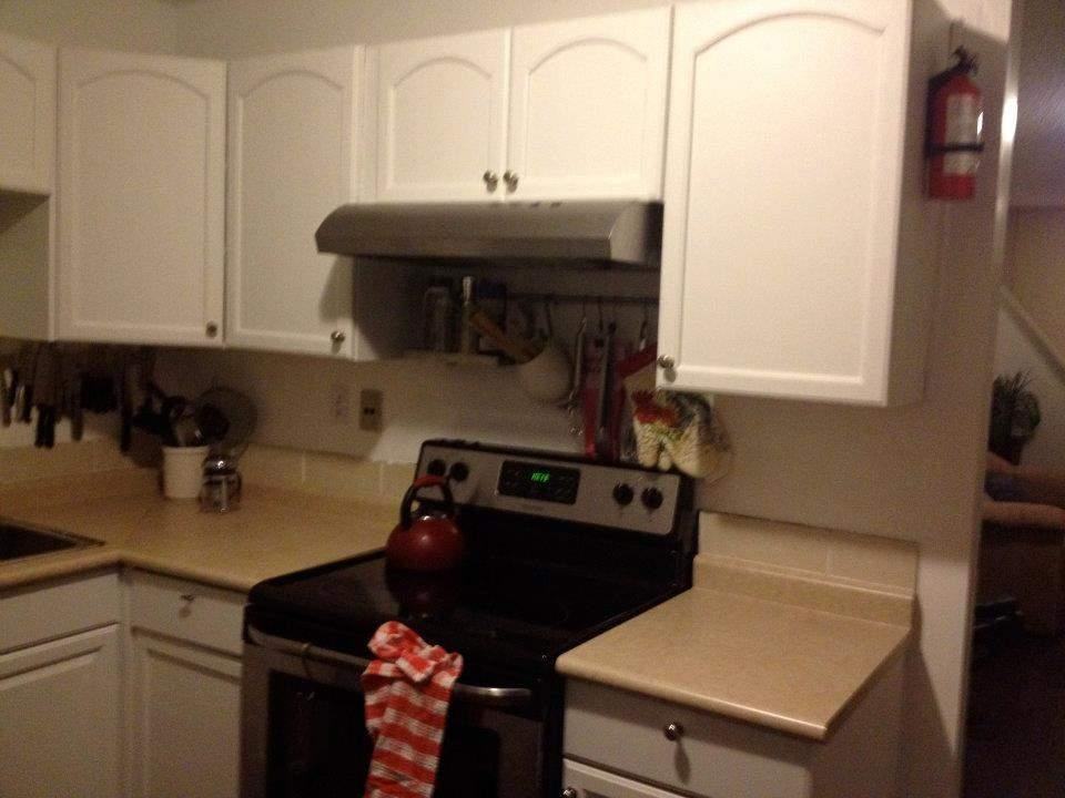 1147 8 St SE - Photo 3 of 20