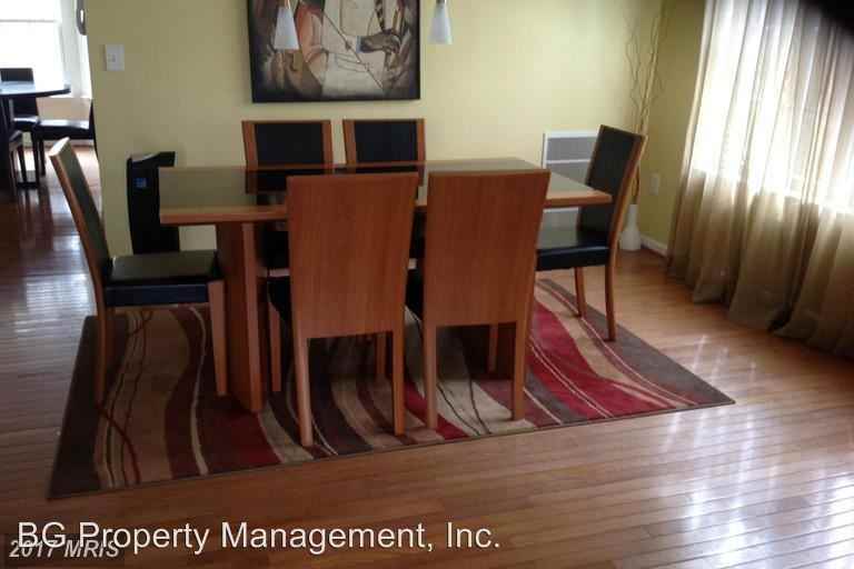 7806 Tallinn Ct - Photo 2 of 3