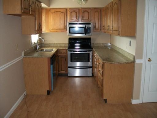 7425 Joan Dr - Photo 3 of 27