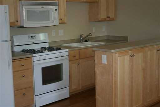 876 Kite Ln - Photo 2 of 8