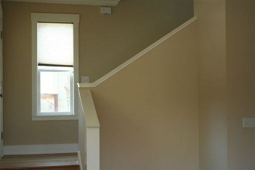 876 Kite Ln - Photo 3 of 8