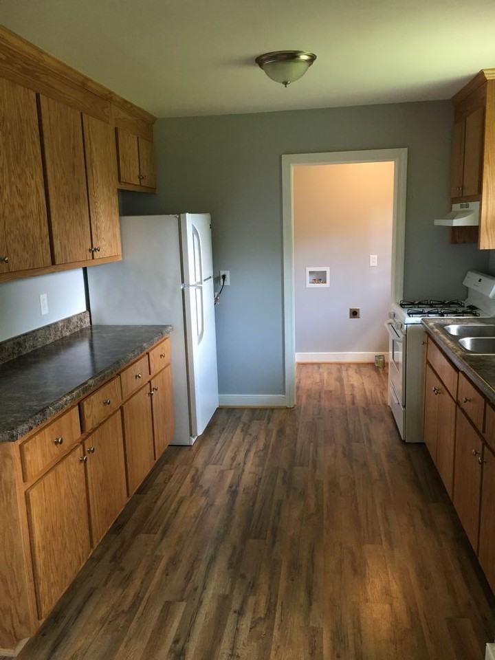 2220 Ferndale Ave - Photo 2 of 11