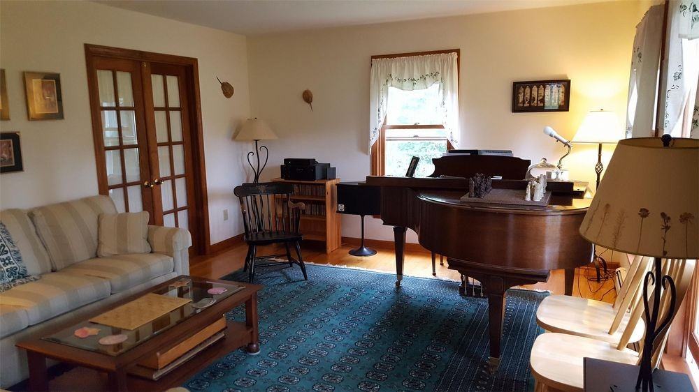 145 Browns River Rd - Photo 3 of 15