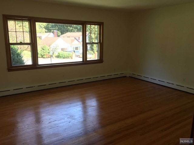 241 Eastview Terrace - Photo 2 of 16