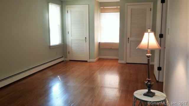 230 Rye St - Photo 3 of 29