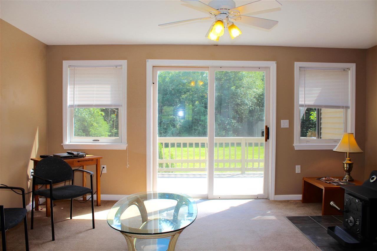 17 Essex Dr - Photo 2 of 29