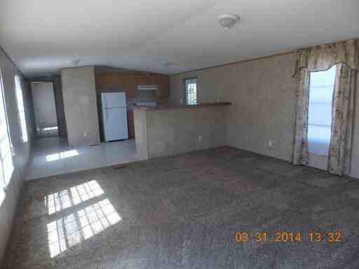 1304 Newland St - Photo 2 of 5