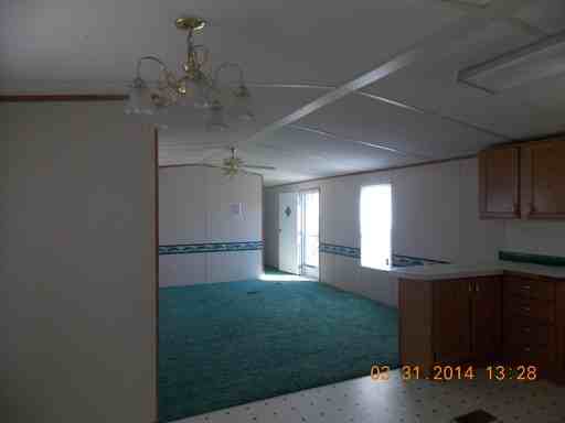 1210 Southport St - Photo 3 of 7