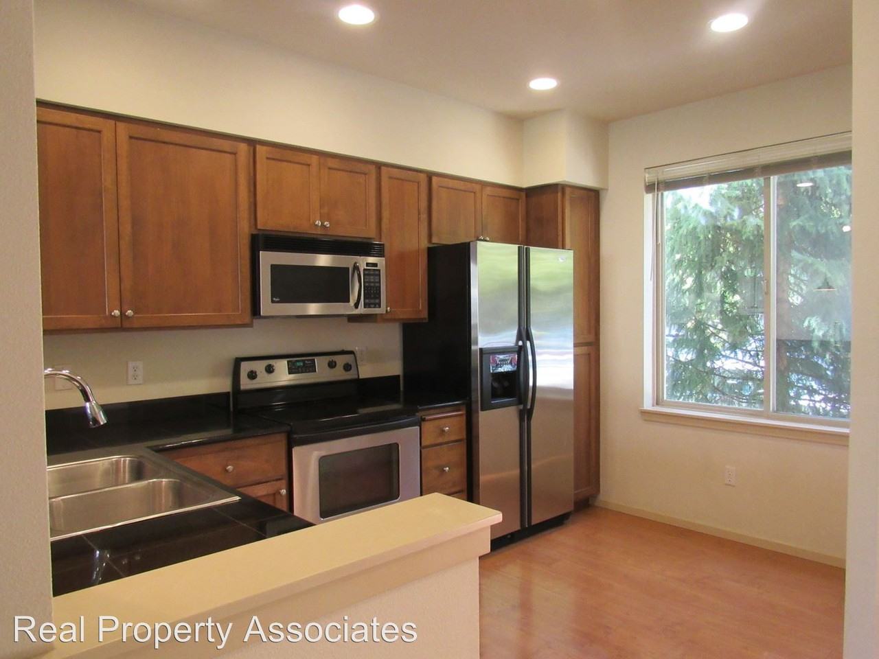 380 Shangri-La Way NW - Photo 3 of 31