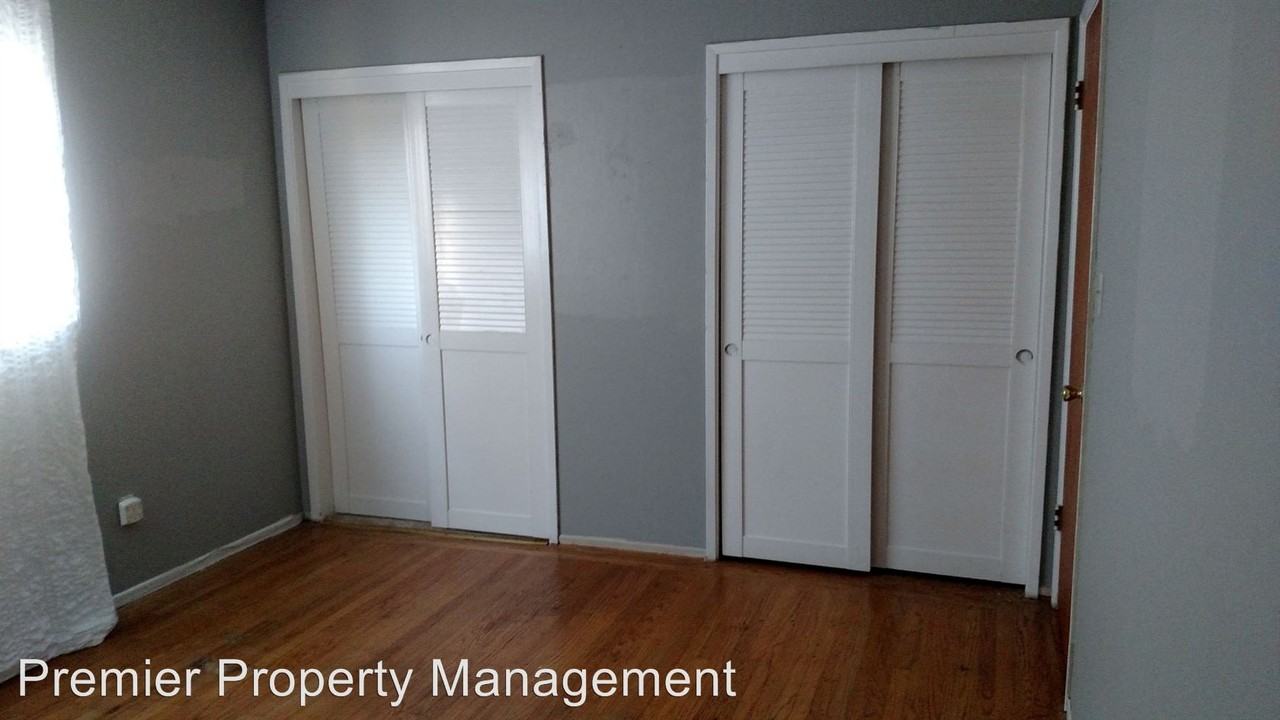 4682 Valley View Rd - Photo 2 of 6