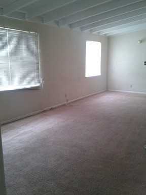 135 E Avenue J - Photo 2 of 8