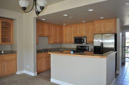 1220 Bay St #203 - Photo 2 of 6