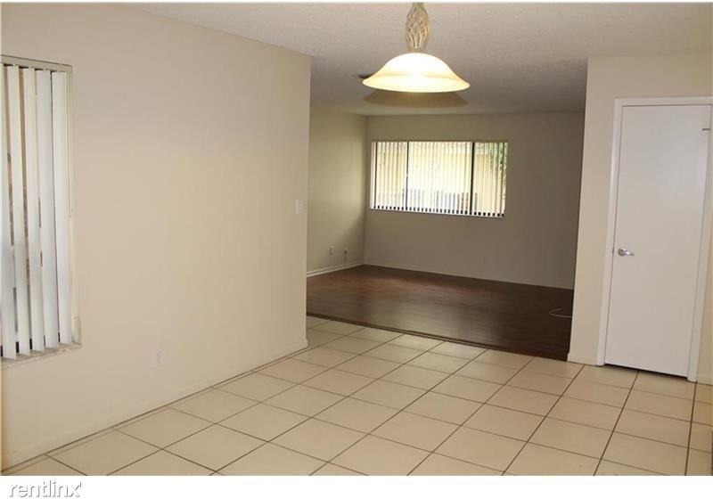 12110 Lymestone Way - Photo 3 of 10