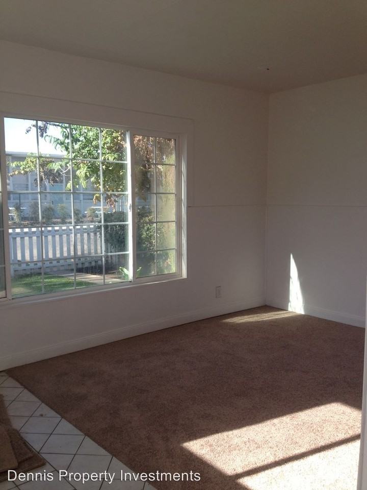 383 - 383 1/2 W Simpson - Photo 2 of 3