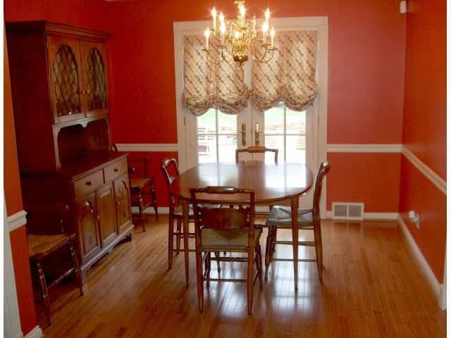 606 W 77th St S Dr - Photo 3 of 16