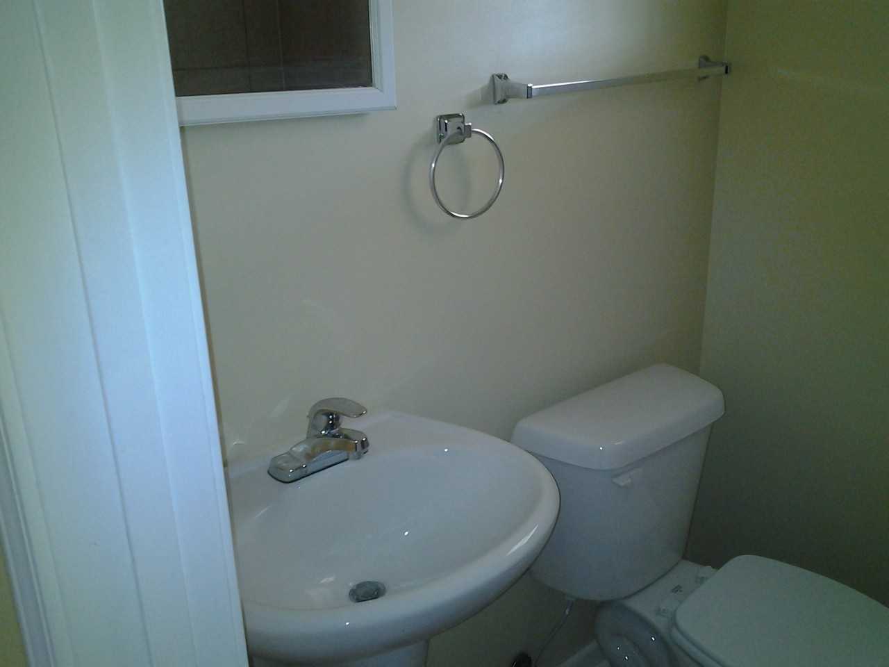 675 LOONEY - Photo 2 of 11