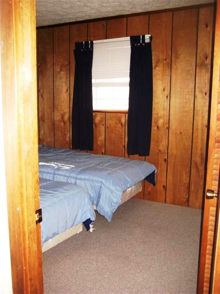 125 Pine Knoll Ln - Photo 2 of 11