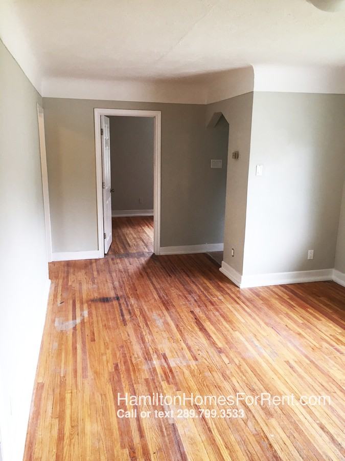 289 W 2nd St - Photo 2 of 20