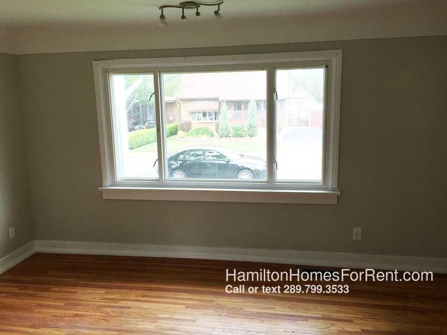 289 W 2nd St - Photo 3 of 20