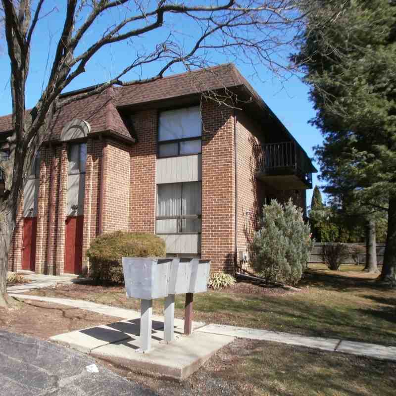 762B Putnam Blvd - Photo 2 of 9