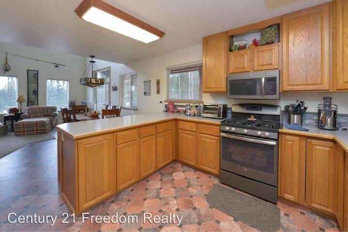 38646 Southwind Cir - Photo 3 of 9