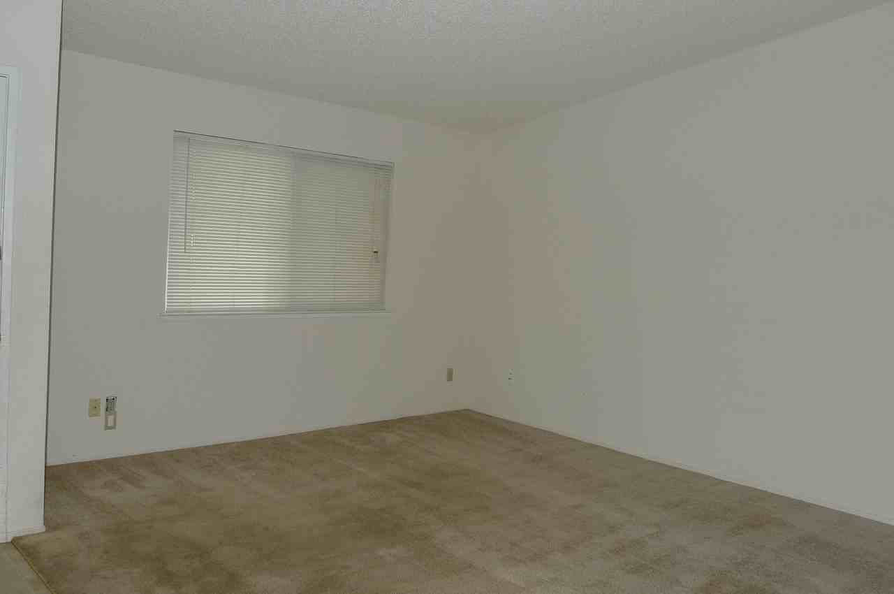 9291 Defiance Cir - Photo 2 of 13