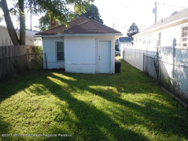 42 East Ave - Photo 2 of 8