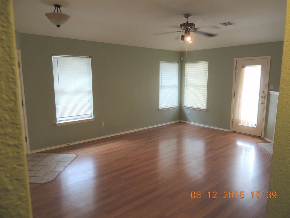 17625 Loch Linnhe Loop - Photo 2 of 10